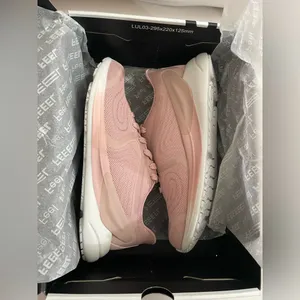 Lululemon NIB Blissfeel Run 2 Women's Pink Running Shoes 8.5 thumbnail 8