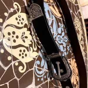 WESTERN FASHION Belt with Western Buckle. Sz: 7/28” thumbnail 2