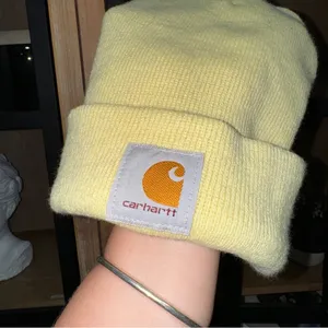 Carhartt WIP beanie hat logo patch unisex knit foldover acrylic limoncello watch thumbnail 4