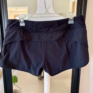 Lululemon Hotty Black Shorts thumbnail 2