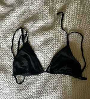Swim top Black Size M thumbnail 2