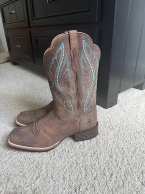 Ariat Boots Women’s thumbnail 3