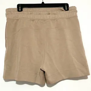 Lululemon Soft Ambitions High Rise Short 4" Trench Size 10 thumbnail 6