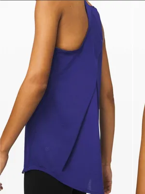 Lululemon Essential Tank Pleated Larkspur Blue Scoop Neck Athletic Top Size 14 thumbnail 3