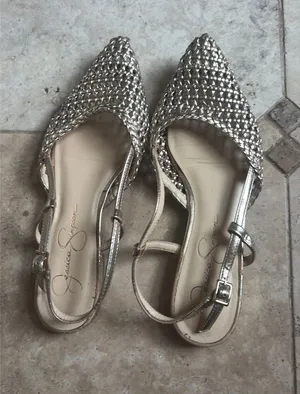 Jessica Simpson Gold flats thumbnail 1