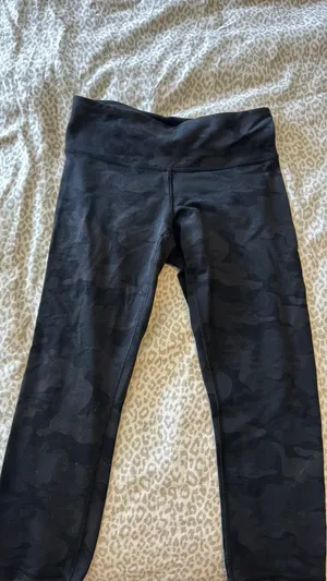 Camo Lululemon Leggings  thumbnail 1