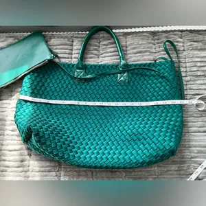 Beautiful spacious tote💚💚💚 Green thumbnail 10