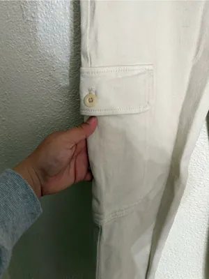 Aritzia Wilfred Free Modern Cargo Pant Cream Straight-Leg Cargo Pants size 4 thumbnail 8
