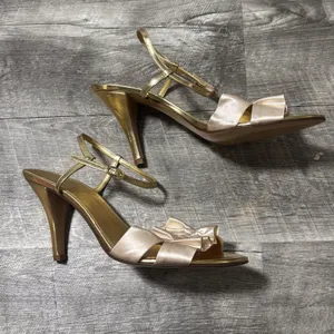 J CREW‎ Y2K Wedding Ruffle Gold & Cream Slingbacks High Heels Shoes Women Sz 8 thumbnail 2