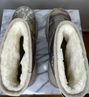 UGG Classic Mini thumbnail 3