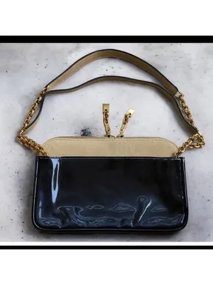 Authentic Chloé Lucy Two-Tone Leather Shoulder Bag Beige & Black Patent Leather thumbnail 3