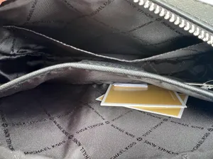 MK JST LG EW Crossbody Signature Black thumbnail 9