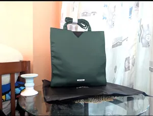 Prada beauty tote bag  thumbnail 10