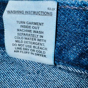 VTG Rockies Bareback Western Jeans Womens 9/10 High Rise V-Yoke Cowboy Denim 27 thumbnail 13