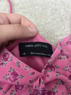 Women’s Urban Outfitters Tank Top thumbnail 2