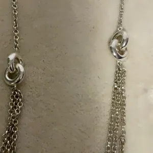 Necklace thumbnail 3