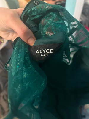 Alyce Paris Green Short Homecoming / Formal Dress thumbnail 3