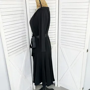 Maria Gabrielle Beaded Neckline Belted Panel Knit Midi Dress Black Large‎ thumbnail 2