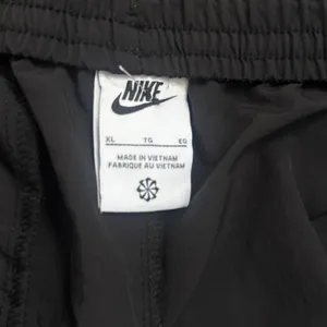 Nike Women's Athletic Black Shorts XL Nylon 4” thumbnail 5