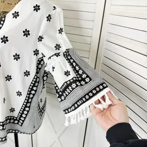 Soho New York & Comp Boho Fringe‎ Hem Floral Popover Shirt White Black Large thumbnail 6