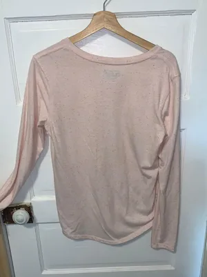 Carhartt Women’s Long Sleeve Medium Shirt thumbnail 1