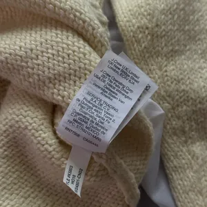 Madewell x Girls Inc. Female Symbol Keaton Pullover Sweater thumbnail 9