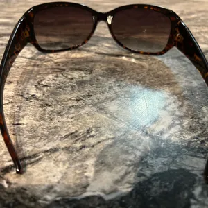 Brown Wraparound Sunglasses with Gradient Lenses thumbnail 5