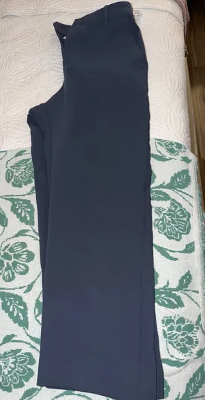 Gap Pants  thumbnail 1
