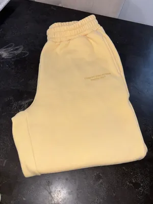 Comfrt pastel edit yellow sweatpants thumbnail 2