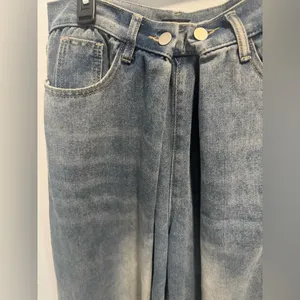 Micas Wide-Leg Denim Jeans thumbnail 3
