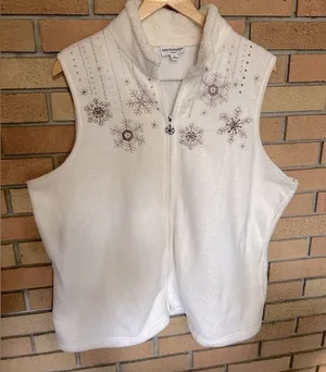 Breckenridge Womens Sleeveless Full Zip Fleece Vest Off White Snowflake Size 2XL thumbnail 1