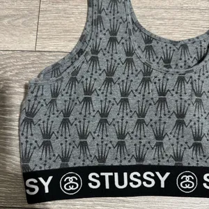 Stüssy Women Gray Crown Pattern Crop Sport Athletic Bra Size L‎ thumbnail 2
