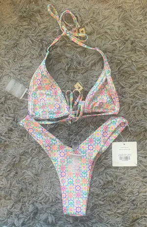 Kulani Kinis Bikini Set thumbnail 2