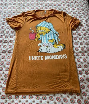Bellabu Bear Bamboo Garfield I Hate Mondays Shirt size small thumbnail 1