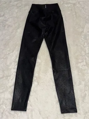 peloton leggings thumbnail 2
