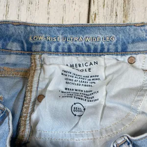 American Eagle Low Rise Ultra Wide Leg Strigid Jeans thumbnail 8