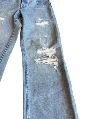 Levi's 501 Light Wash Jeans Straight Leg Distressed Classic Size 28 x 32 Women's thumbnail 6