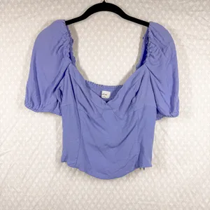 Aritzia Wilfred Purple Novella Puff Short‎ Sleeve Cropped Top thumbnail 2