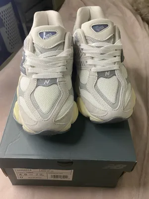 New Balance 9060 Women Sneakers Shoes Size 4.5 thumbnail 2