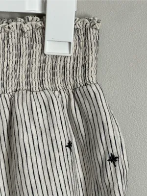 AMERICAN EAGLE Cream Striped Smocked-Waist Embroidered Star Detail Shorts Sz S thumbnail 2