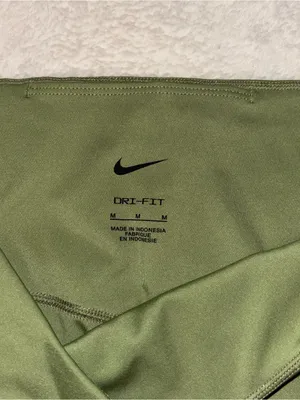 Nike Dri-Fit Leggings thumbnail 2