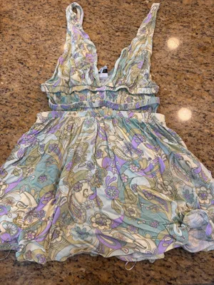 Sky to Moon Pastel Paisley Cutout Romper Size L thumbnail 1