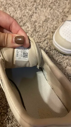 size 4 kids (6 women’s) tan new balance thumbnail 2