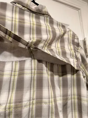 L.L. Bean Size S Green Gray Plaid Vented Nylon Hiking Trail Shirt Secure Pocket thumbnail 9