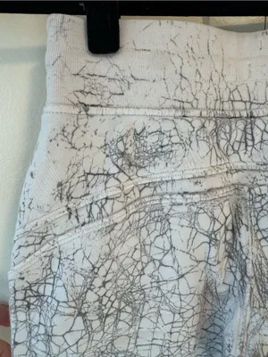 Lululemon‎ Women’s Warm Down Jogger Thread Dye White Black Pattern Size 0 thumbnail 8