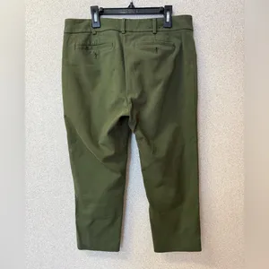 Club Monaco Women Size 10 Retro Casual Green Capris Dress Pants‎ thumbnail 4
