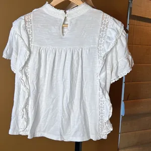 Free People Le Femme Tee White Lace Pleated Cotton Boho Blouse Size XS thumbnail 14