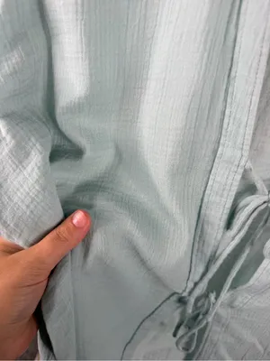 Abercrombie & Fitch NWT Mint Green Cotton Tie Front Gauze Shirt Sz L thumbnail 4