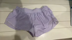 Lululemon Hotty Hot Short 2.5” thumbnail 1