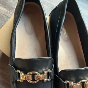 Cvistpieo Black Loafers Size 8.5 thumbnail 3